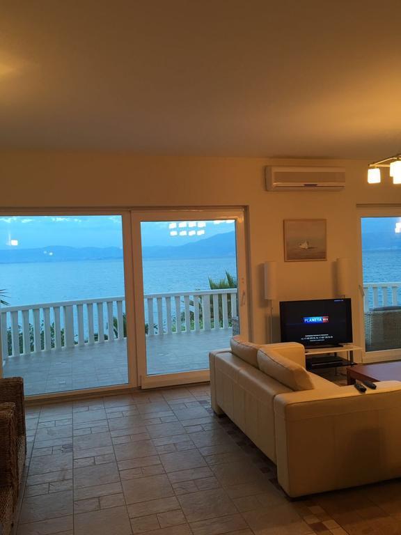 Apartments On Gorana Pavlova 24 Сутиван Экстерьер фото